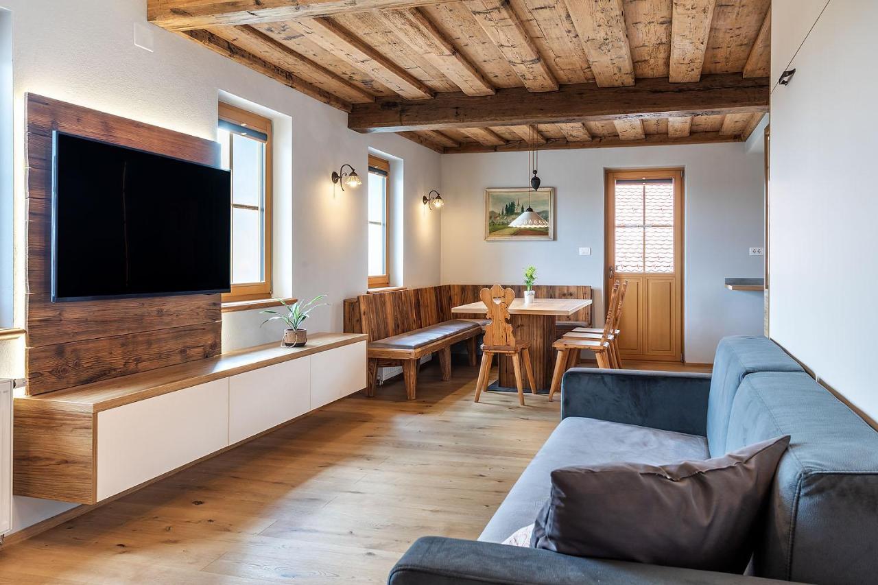 Apartments Tourist Farm Matijovc Накло Экстерьер фото